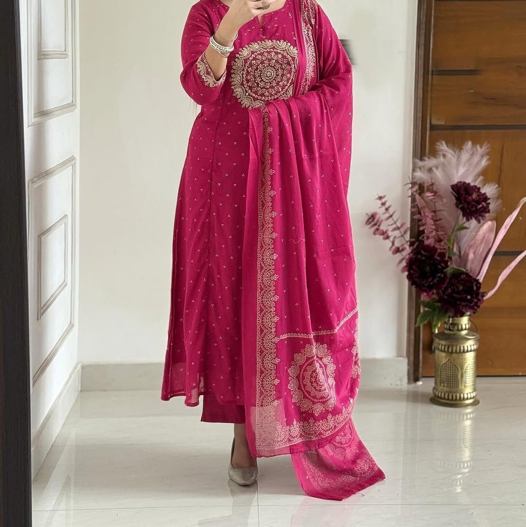 New anarkali kurta set with Cotton Pant & Malmal Dupatta with tier pattern